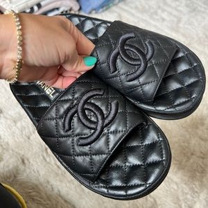 CHANEL Black Quilted Sandals